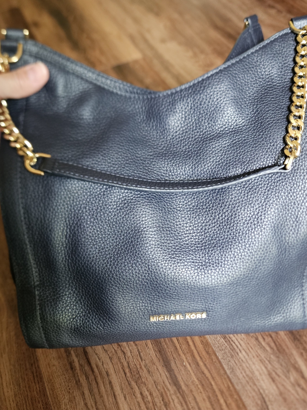 Michael Kors pebbled leather shoulder bag in navy with Gold Accents